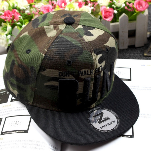 Καπέλα για τα παιδιά και τους ενήλικες - 4 μοντέλο αστικό ύφος