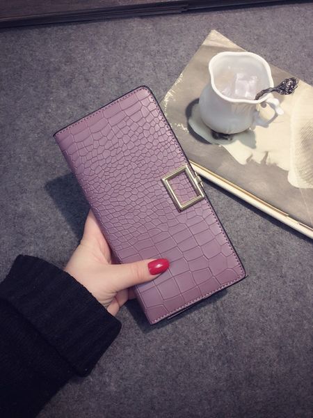 Γυναικείο πορτοφόλι από συνθετικό δέρμα σε γκρι, μαύρο, μπλε, ασημί, χρυσό, φούξια, ροζ και μοβ - 10 μοντέλα