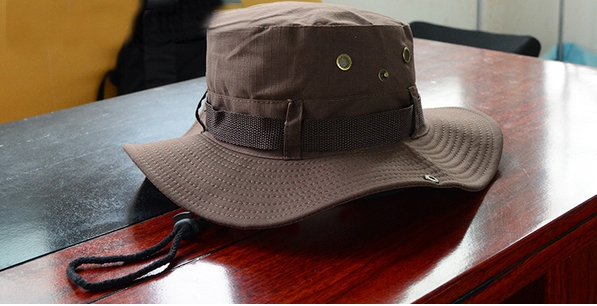 Мъжки и дамски шапки подходящи за алпинизъм 