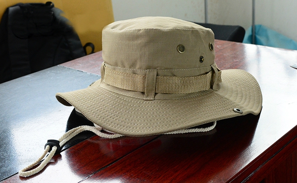 Мъжки и дамски шапки подходящи за алпинизъм 