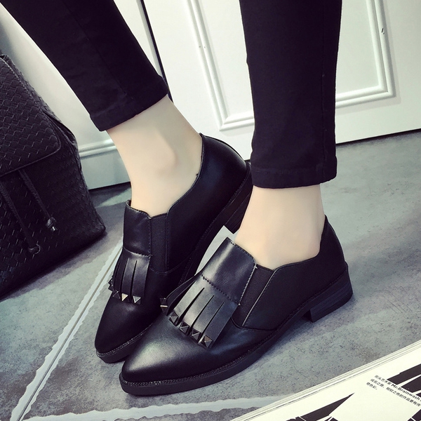 Γυναικεία ρετρό παπούτσια ρετρό στυλ με κορδόνια σε δύο χρώματα