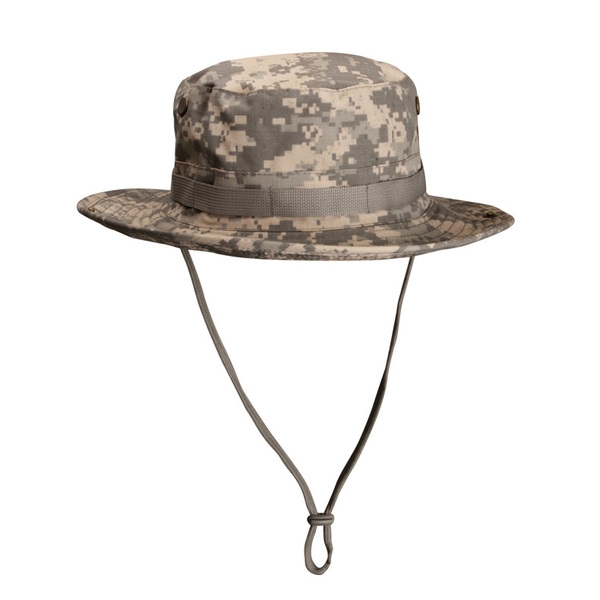 Дамски и мъжки камуфлажни шапки подходящи за алпинизъм лов и риболов