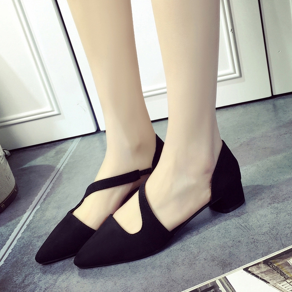 Дамски ежедневни отворени обувки в три различни цвята