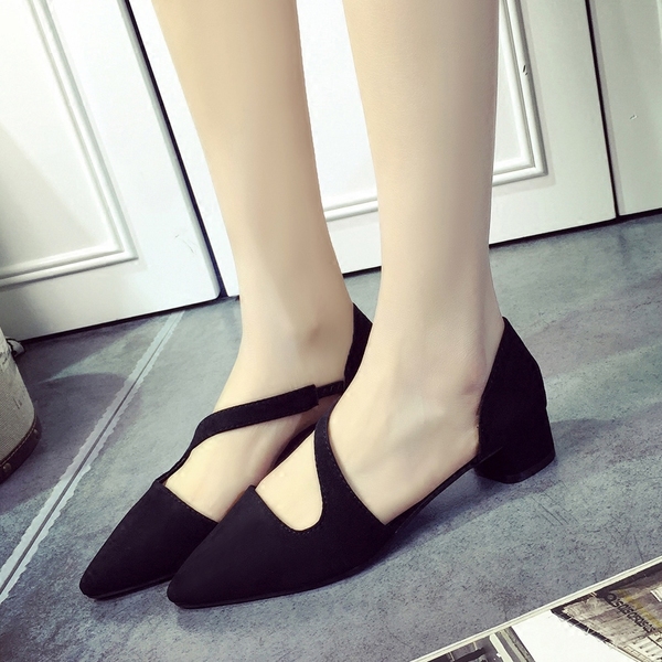 Дамски ежедневни отворени обувки в три различни цвята