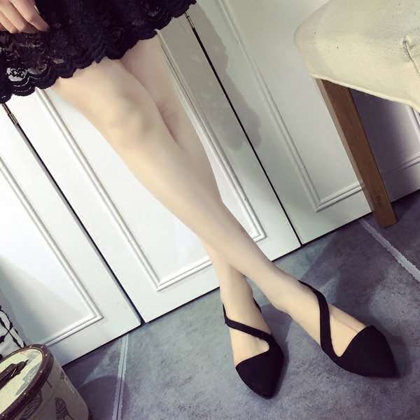 Дамски ежедневни отворени обувки в три различни цвята