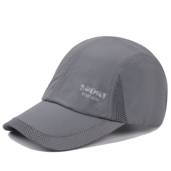 Шапки с козирка за мъже и жени подходящи за алпинизъм и туризъм 