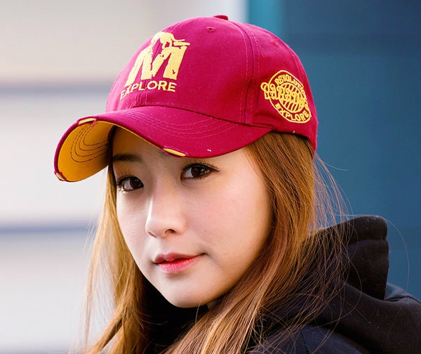 Καπέλα σε διάφορα χρώματα - 23 μοντέλα