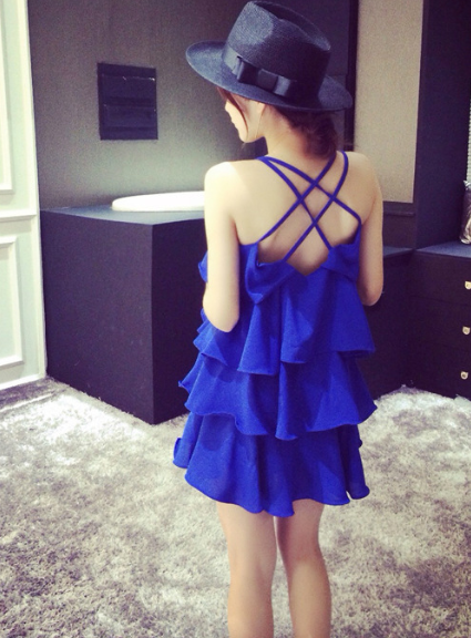 Κυρίες φόρεμα του καλοκαιριού: ροζ, μπλε