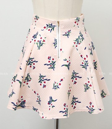 Комплект за горещият летен сезон от блуза с къс ръкав и пола с цветни мотиви за жени - два модела