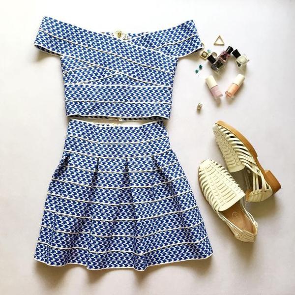 Οι γυναίκες μπουστάκι καλοκαίρι κοστούμι και φούστα