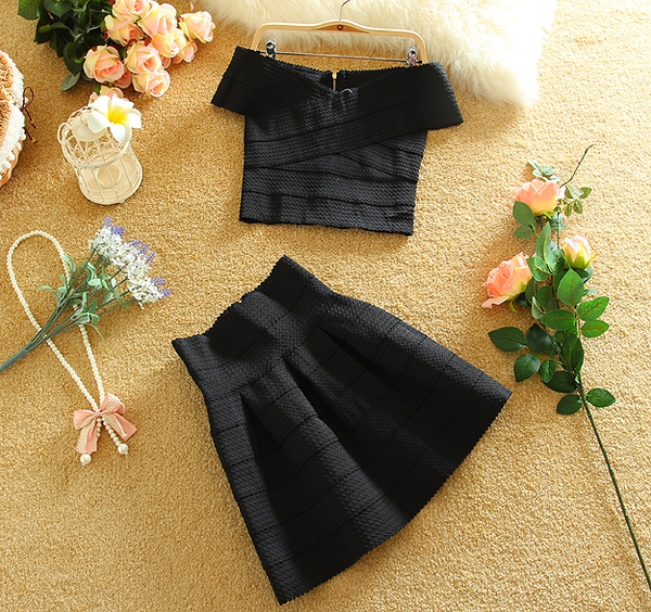 Οι γυναίκες μπουστάκι καλοκαίρι κοστούμι και φούστα