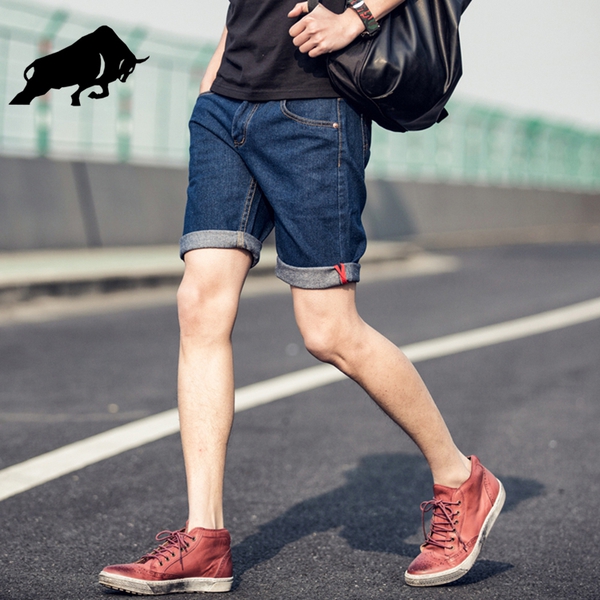 Къси цветни мъжки шорти от деним   -  5 модела