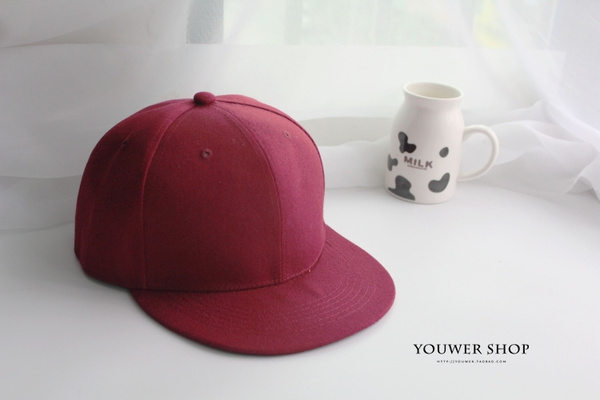 Ежедневни шапки за жени и мъже в много различни цветове - 12 модела