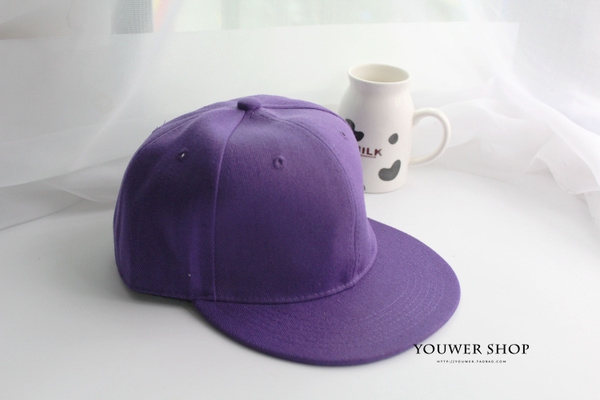 Ежедневни шапки за жени и мъже в много различни цветове - 12 модела