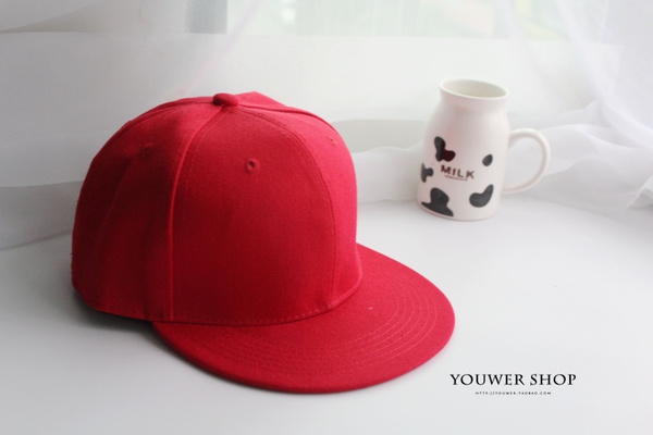 Ежедневни шапки за жени и мъже в много различни цветове - 12 модела