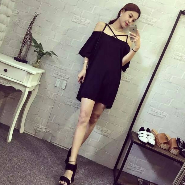 Дамска лятна рокля с паднал ръкав