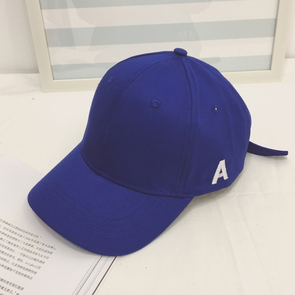 Καπέλα στο αστικό ύφος - 23 μοντέλα