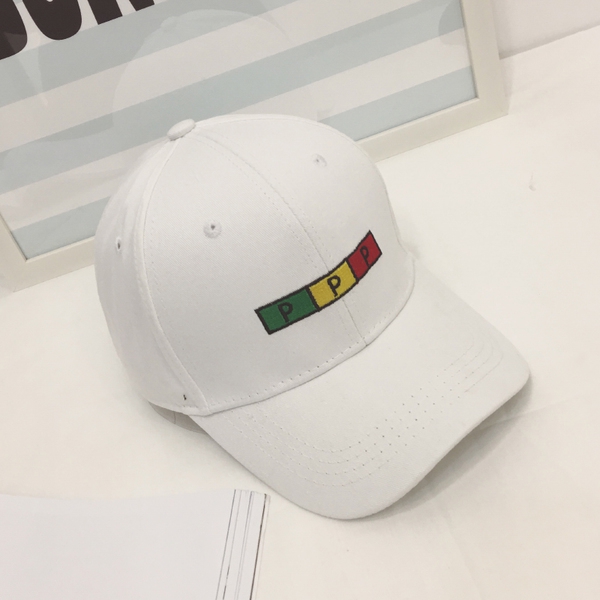 Καπέλα στο αστικό ύφος - 23 μοντέλα