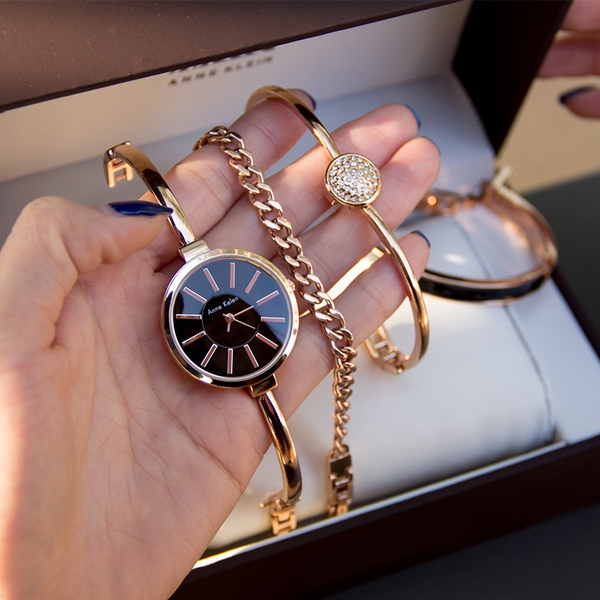 Дамски часовник гривна два цвята