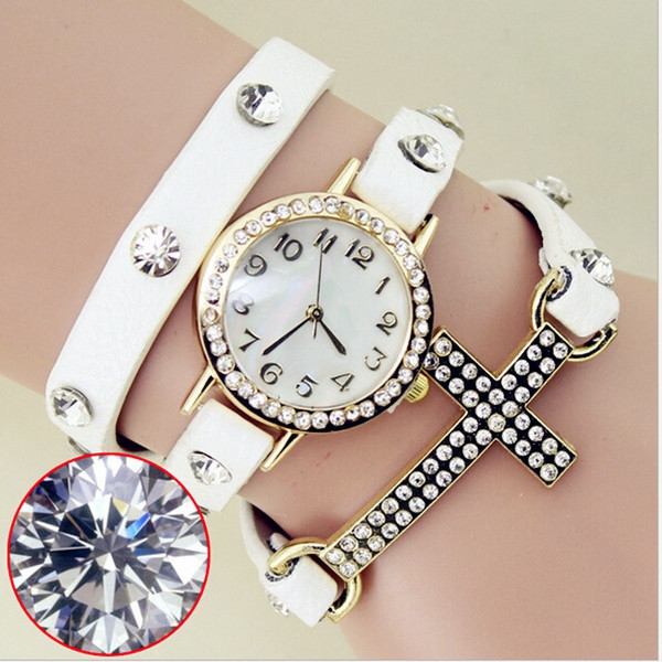 Дамски часовник тип гривна 24 модела