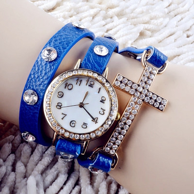 Дамски часовник тип гривна 24 модела