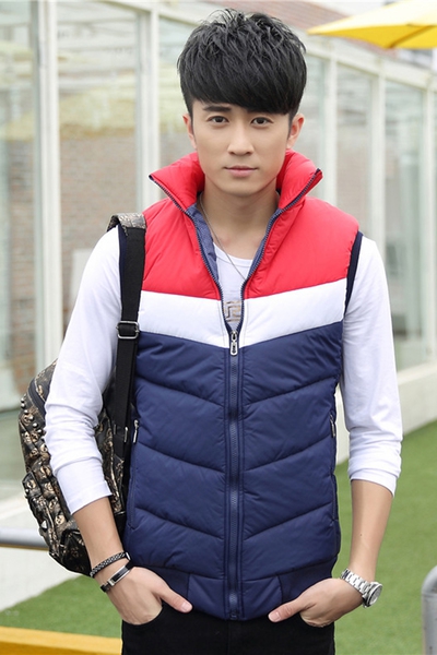 Мъжки елеци - сини, зелени, черни - свежи модели за пролет и есен