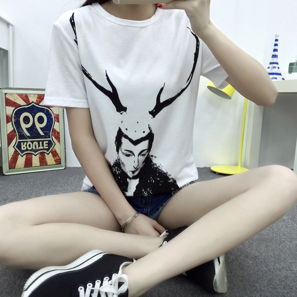 Дамска блуза с рогца на злата кралица