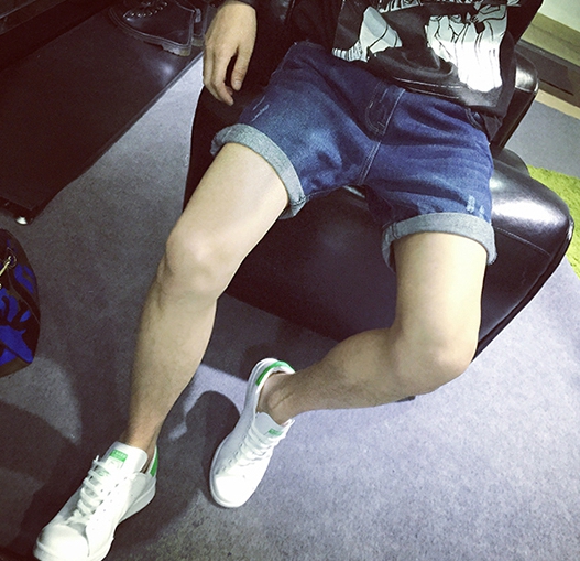 Дънкови мъжки шорти тип слим 