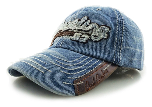 Дамски дънкови шапки в син цвят - 3 модела