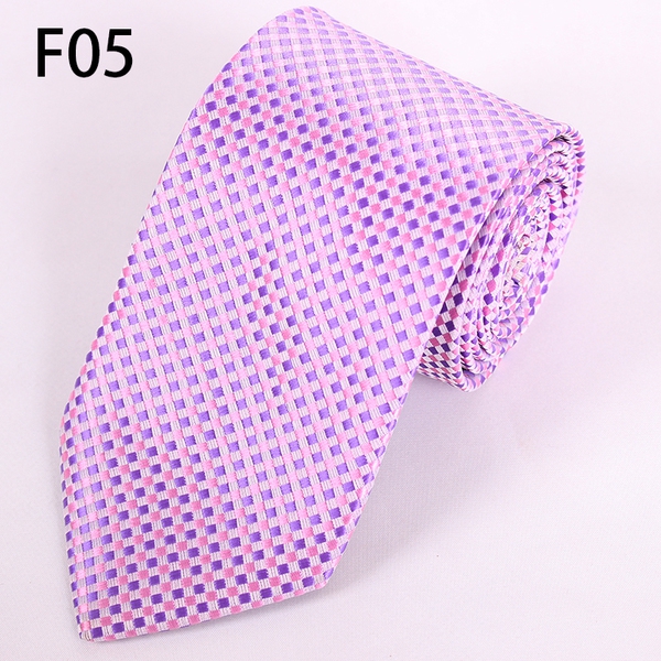 Раирани мъжки вратовръзки - 18 модела 