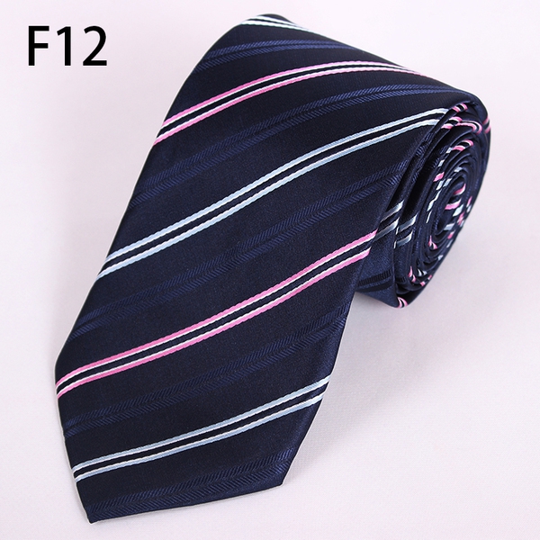 Раирани мъжки вратовръзки - 18 модела 