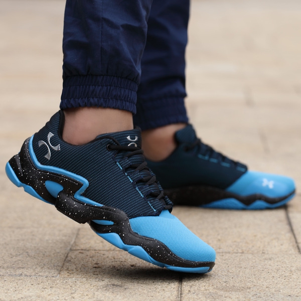 Мъжки спортни обувки за бягане - 7 модела