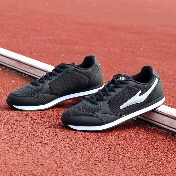 Мъжки летни спортни обувки за бягане - 4 модела в син, черен и червен цвят - дишаща функция и съчетание от кожа и плат