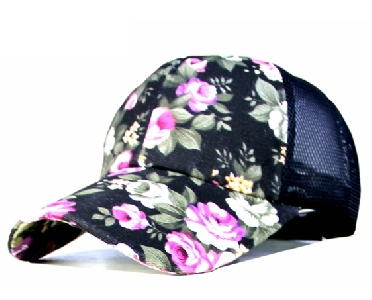 Дамски шапки с илюстрации на цветя - 11 модела