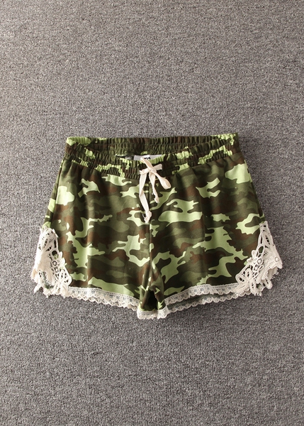 Γυναικεία σορτσάκια  από δαντέλα- τέσσερα μοντέλα