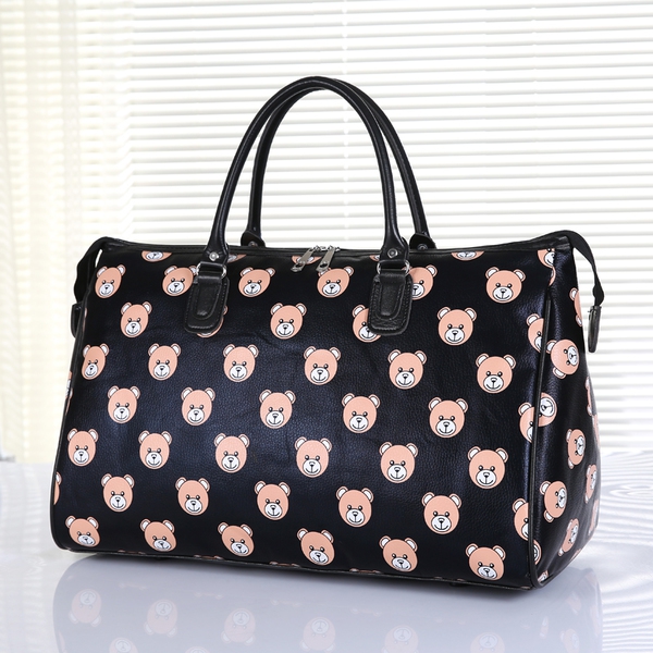 Διαφορετικά μοντέλα ταξιδιωτικών τσαντών.