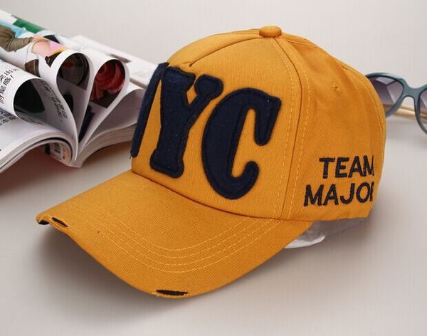 Γυναικεία καπέλα κατάλληλο για την καθημερινή ζωή σε μπλε, μωβ, γκρι, μαύρο, κόκκινο, κίτρινο και πολλά άλλα χρώματα