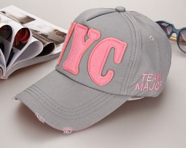 Γυναικεία καπέλα κατάλληλο για την καθημερινή ζωή σε μπλε, μωβ, γκρι, μαύρο, κόκκινο, κίτρινο και πολλά άλλα χρώματα