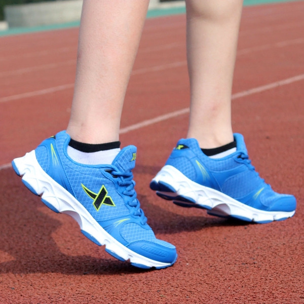 Мъжки спортни обувки за бягане - два модела