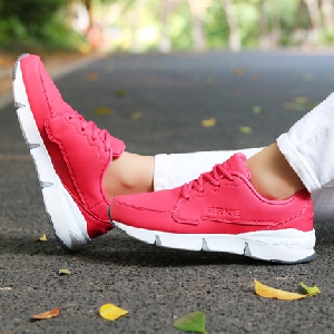 Дамски обувки - розови и сиви - за бягане и спорт от изкуствена кожа