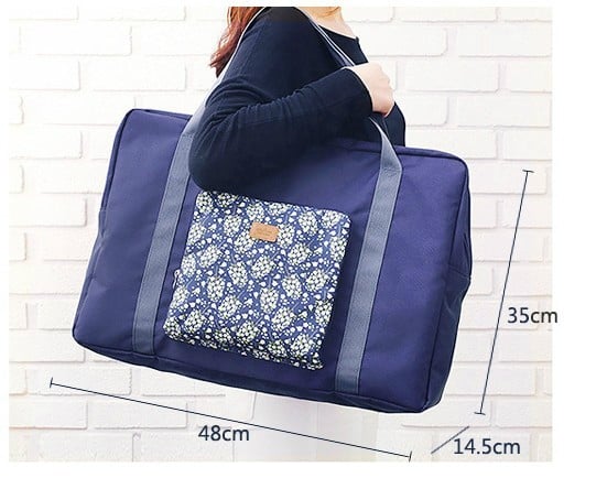 Διαφορετικές ταξιδιωτικές τσάντες 