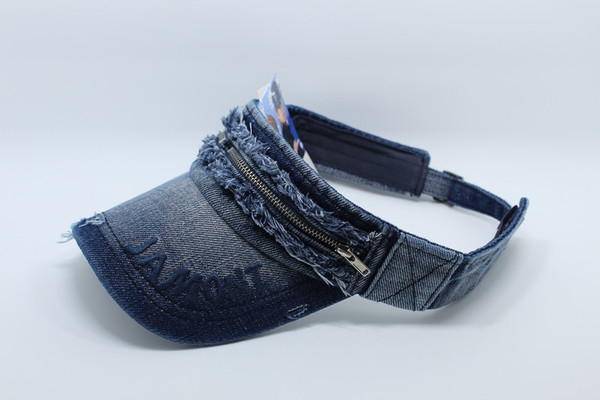 Καπέλα με φερμουάρ και χωρίς φερμουάρ - 6 μοντέλα