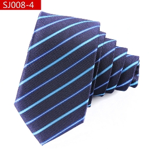 Αντρική γραβάτα με λεπτές ρίγες και στερεά χρώματα - 18 μοντέλα