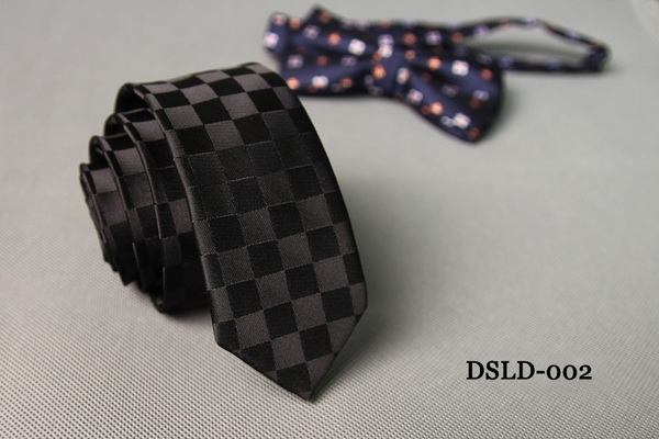 Γραβάτες των ανδρών  μεταξοτά - 5 εκατοστά - 19 μοντέλα