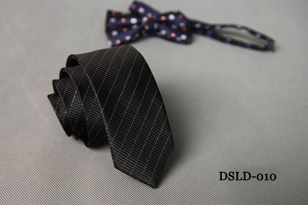 Γραβάτες των ανδρών  μεταξοτά - 5 εκατοστά - 19 μοντέλα