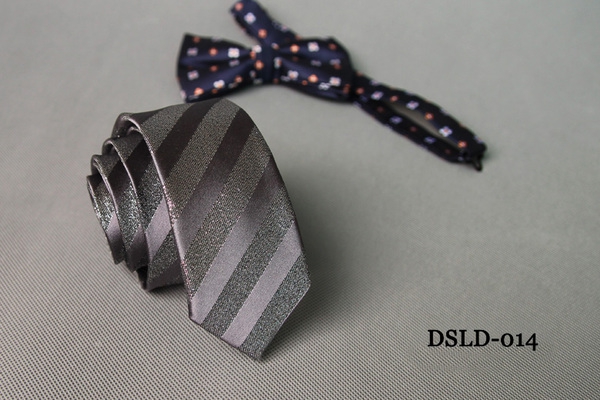 Γραβάτες των ανδρών  μεταξοτά - 5 εκατοστά - 19 μοντέλα