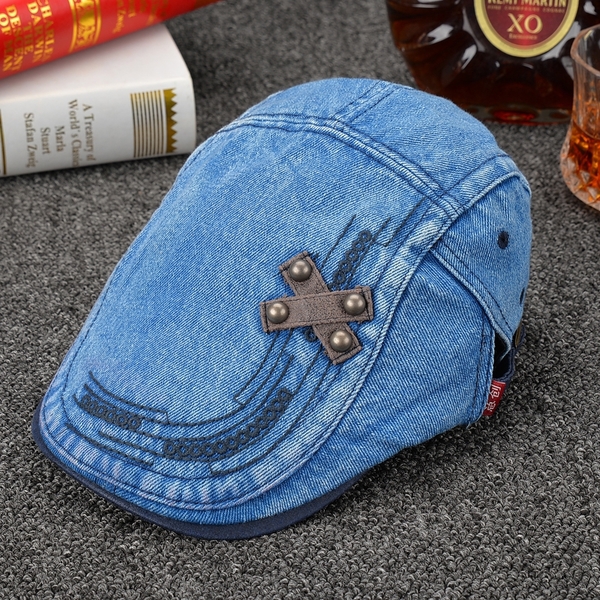 Μπερέδες για άνδρες και γυναίκες - 12 μοντέλα