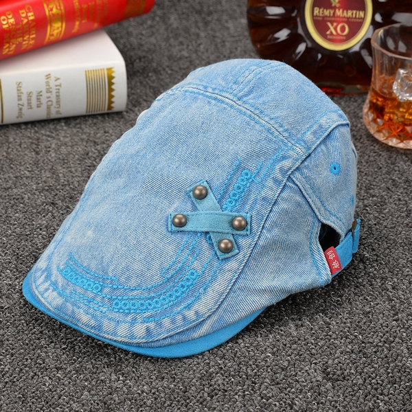 Μπερέδες για άνδρες και γυναίκες - 12 μοντέλα