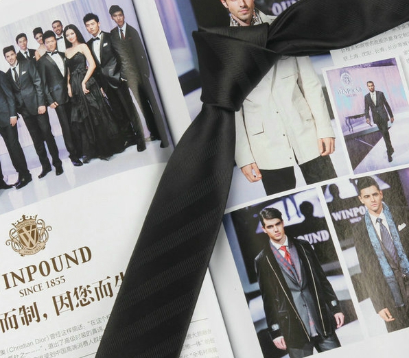 Ανδρικά καρό γραβάτα - 16 μοντέλα