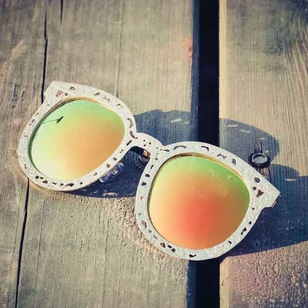 Дамски слънчеви очила с черни, златисти, сини стъкла